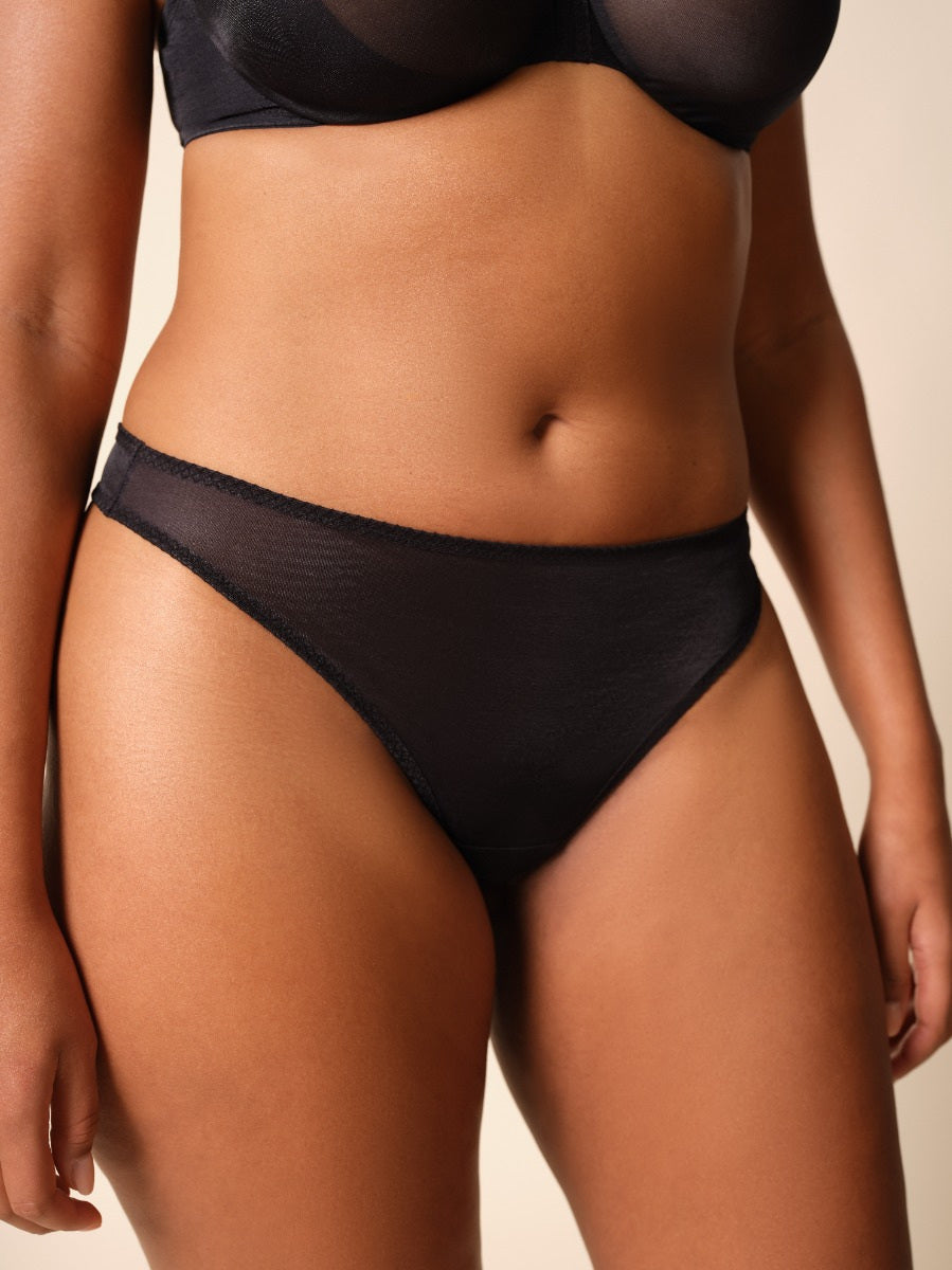 Gossard Glossies Black Sheer Thong Panty