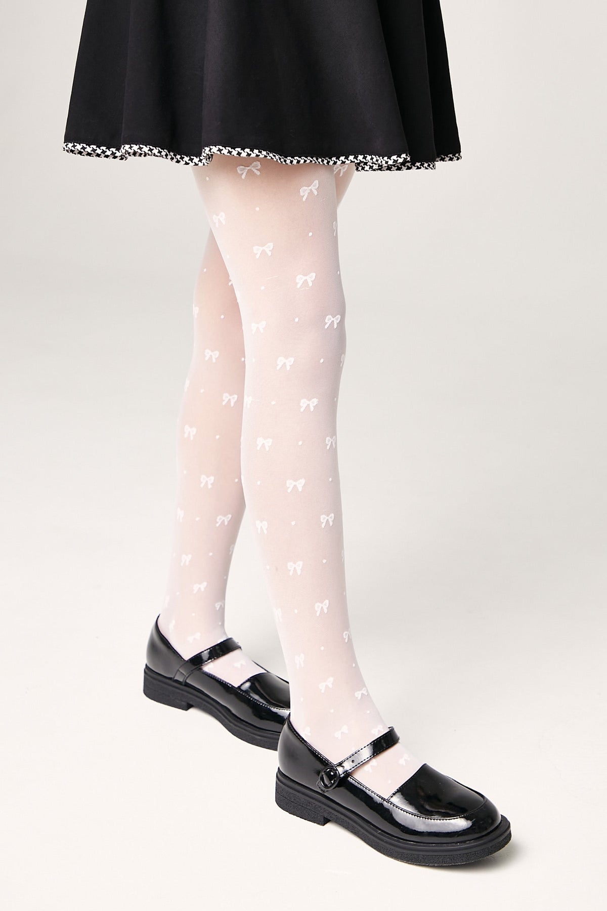 Conte Tights for girls - Amelie 20 Den