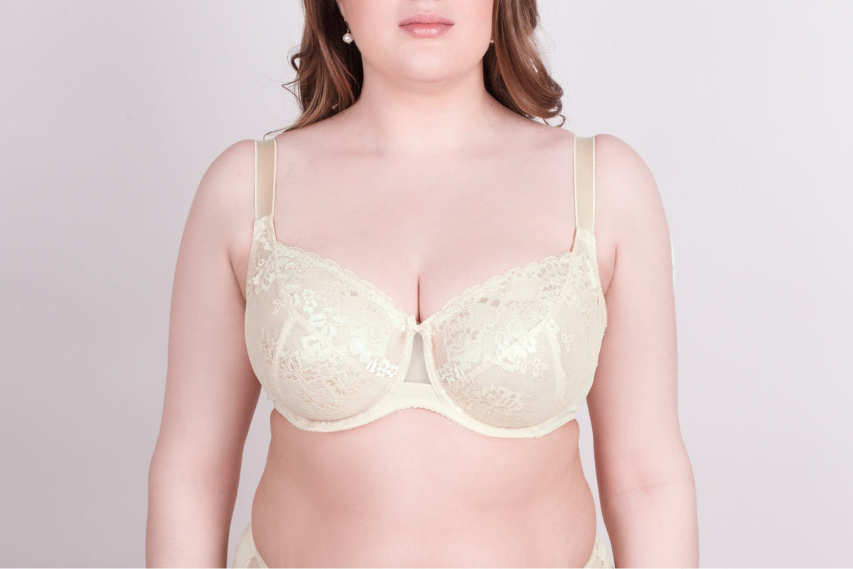 Bra Milavitsa 107180 - Lace, Underwired, Triple-Cup