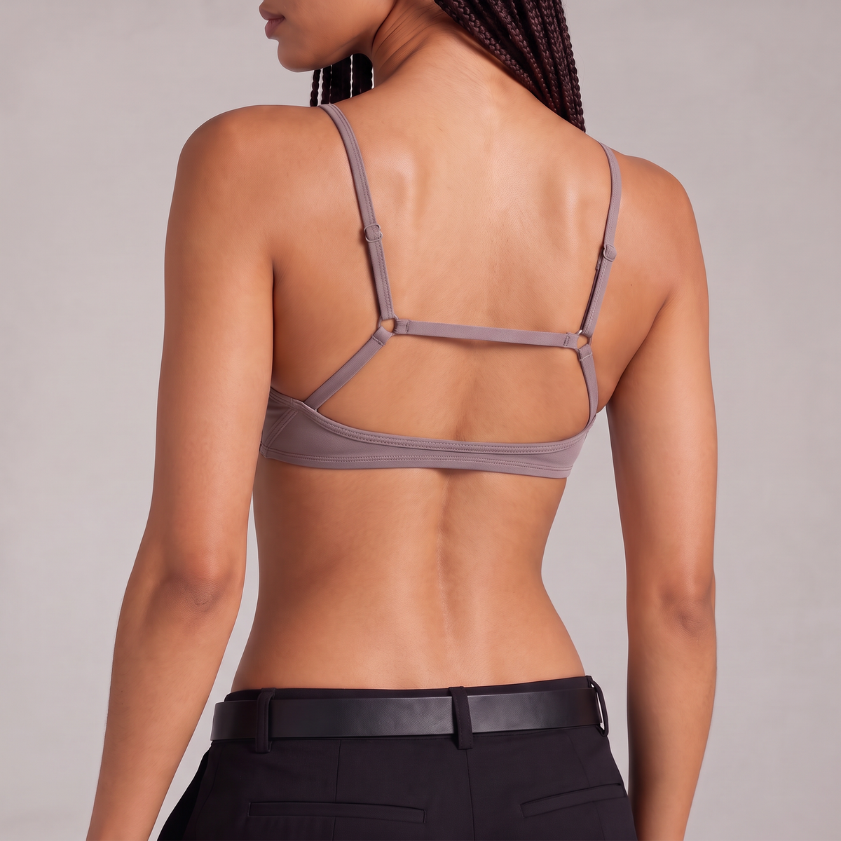 Low Scoop Workout Bra - Ivory
