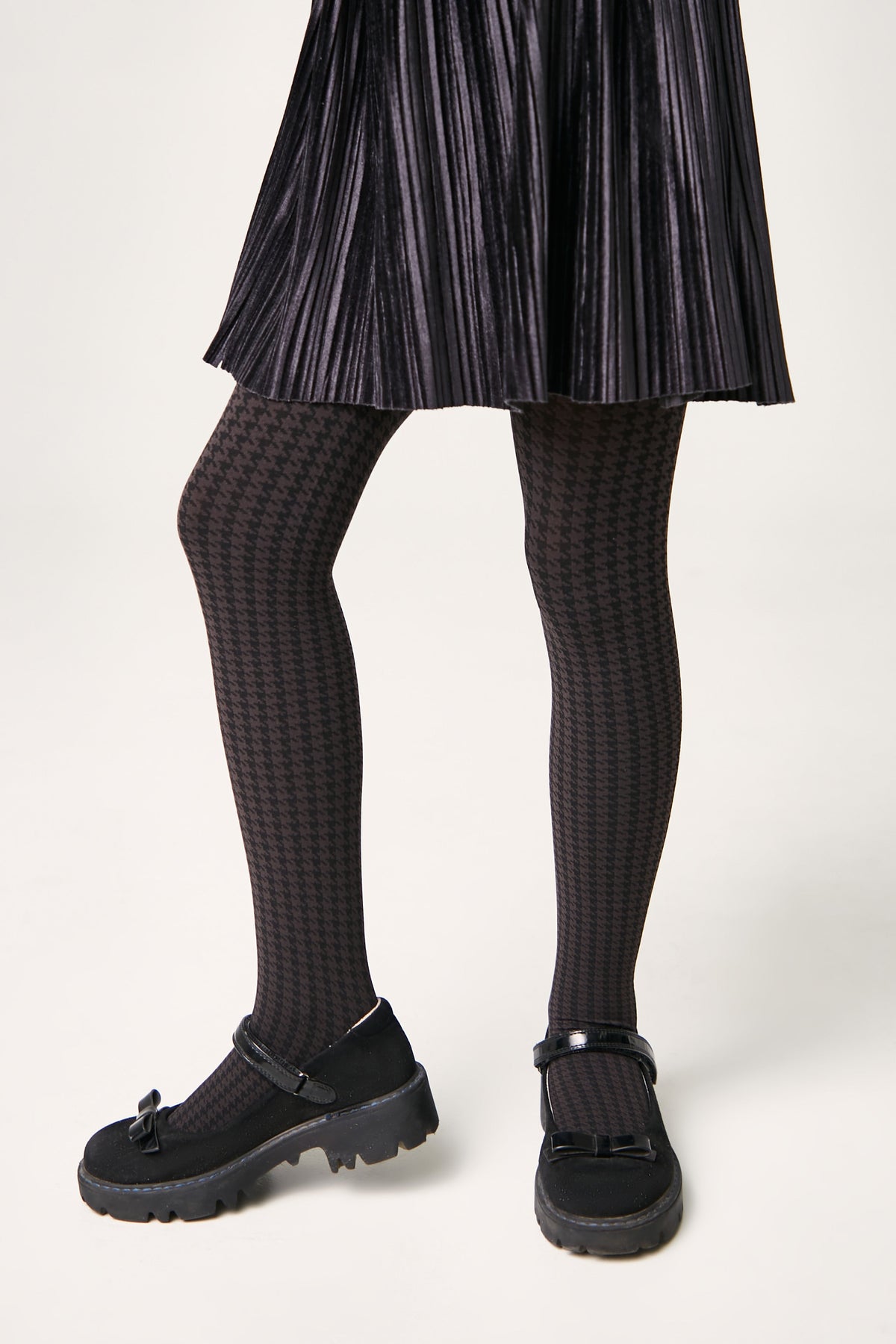 Conte Tights for girls - Olivia 60 Den