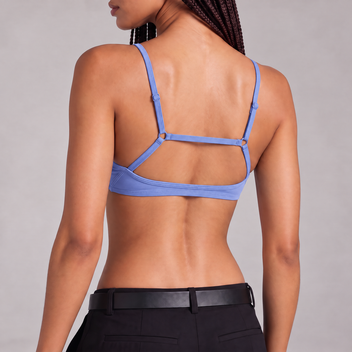 Low Scoop Workout Bra - Ivory