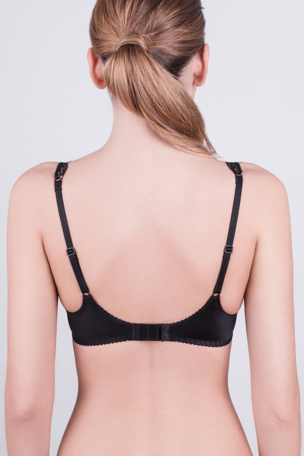 Bra Milavitsa 120190 - Molded, Built-in Push-Up, Lace