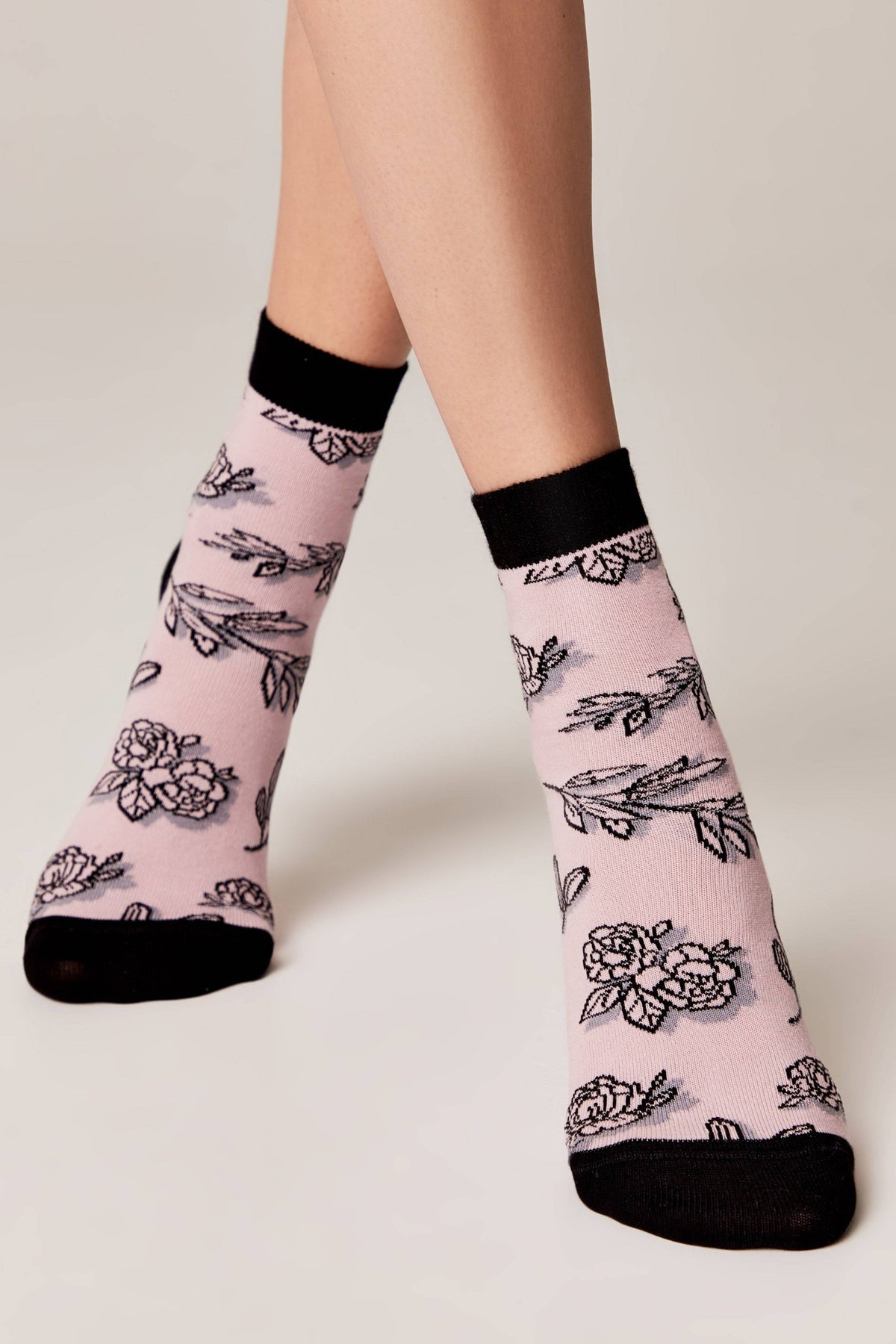 Conte Cotton Socks Classic - 435 Flowers With Shadow