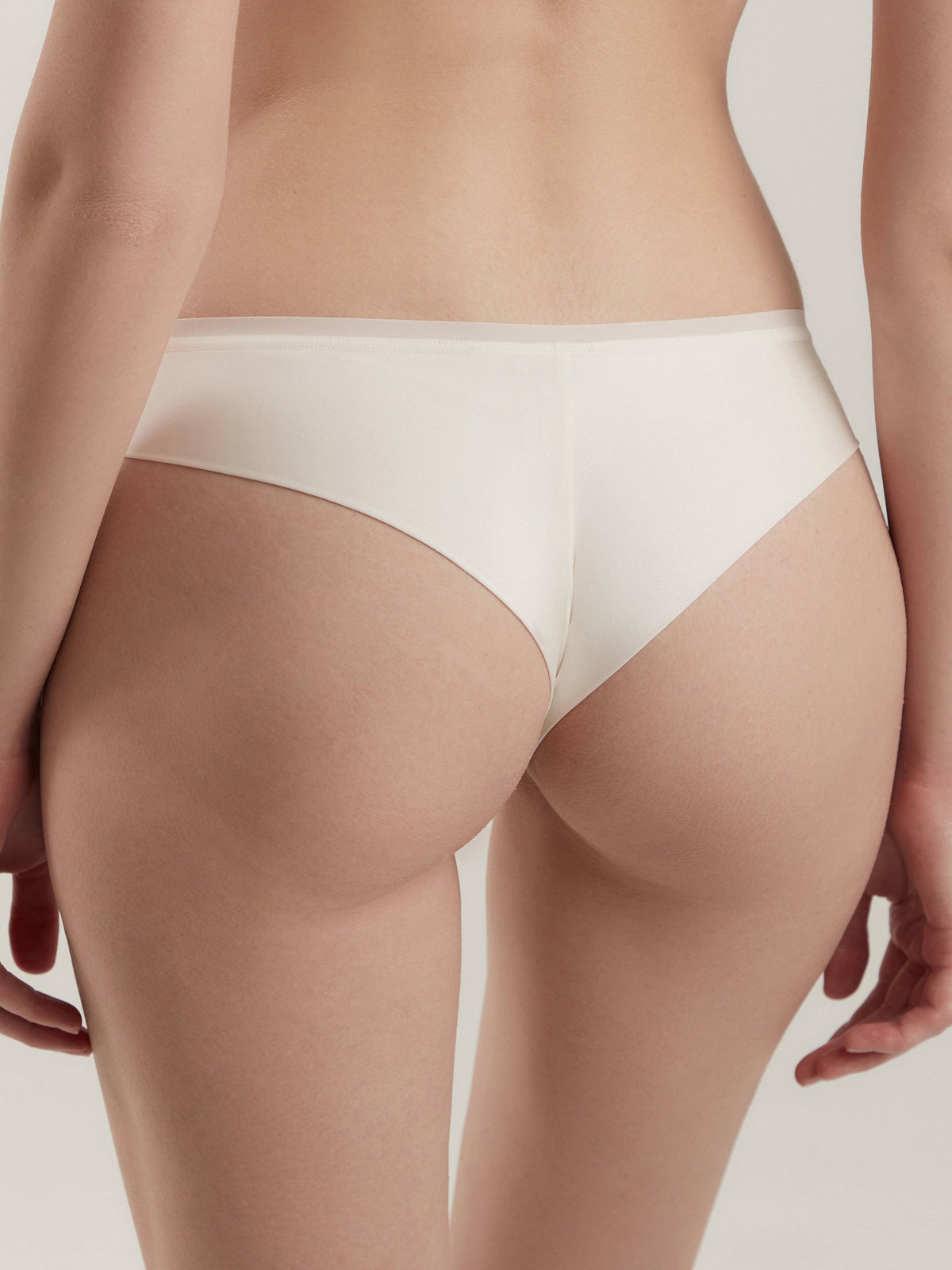 Panties Conte Day By Day RP6115 - Thong with a low waistline