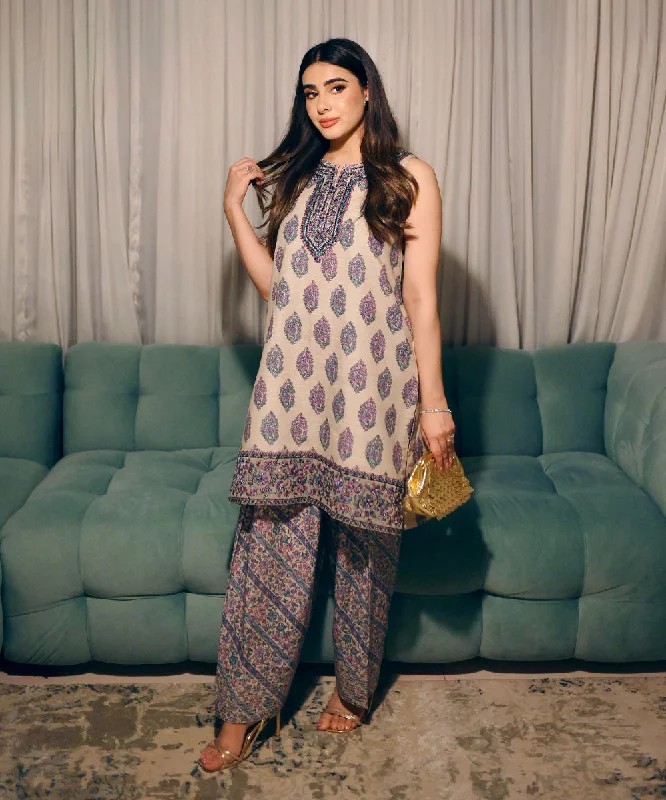 2 Piece - Embroidered Khaddar Suit