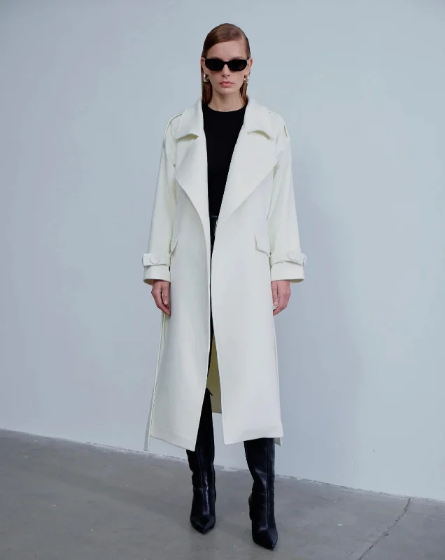 Laura Oversized Coat in Blanche